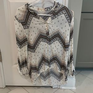 Hi Lo Altar’d State Tunic top Small